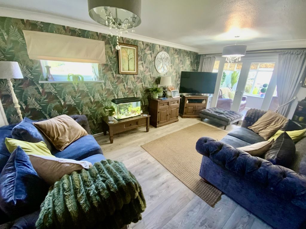 Property photo 3 of 20 Img_0131