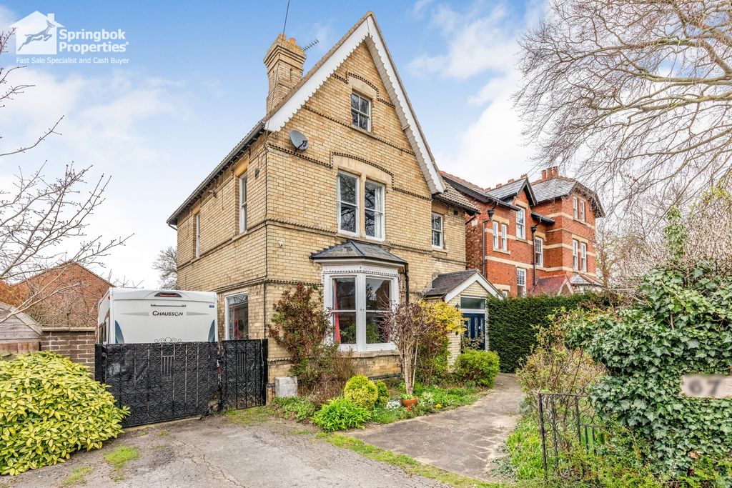 Property photo 1 of 23 Front View