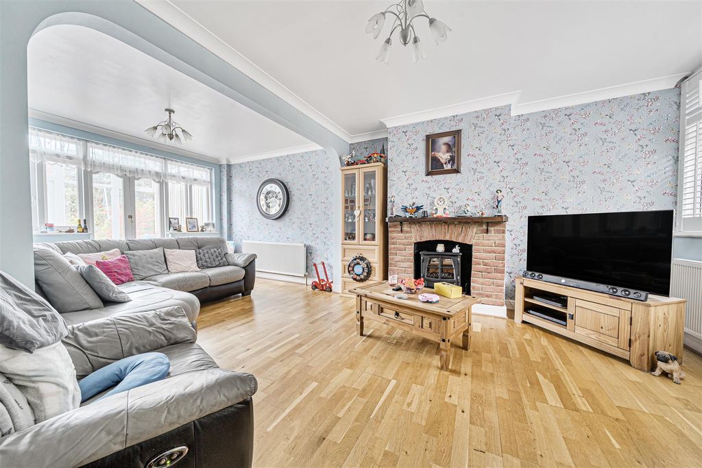 Property photo 2 of 16 1346657-15-68B82622B54Ad.Jpg