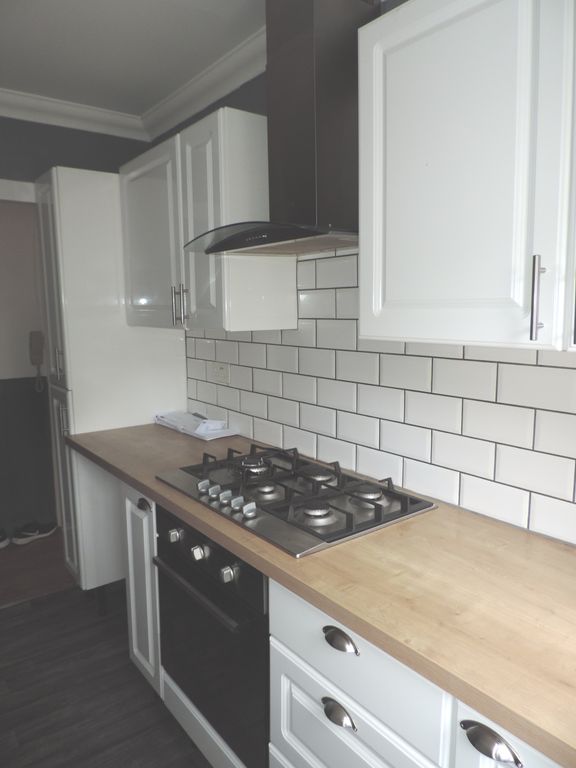 Property photo 3 of 25