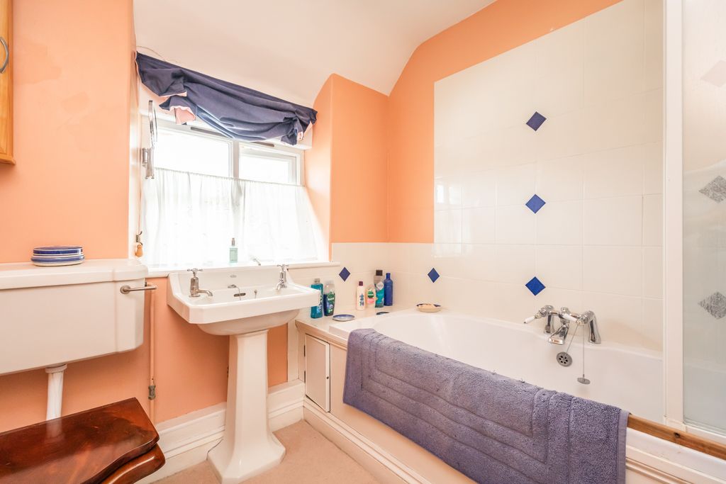 Additional image 26 of 4 bed country house to rentBarnhill Road, Ridge BH20