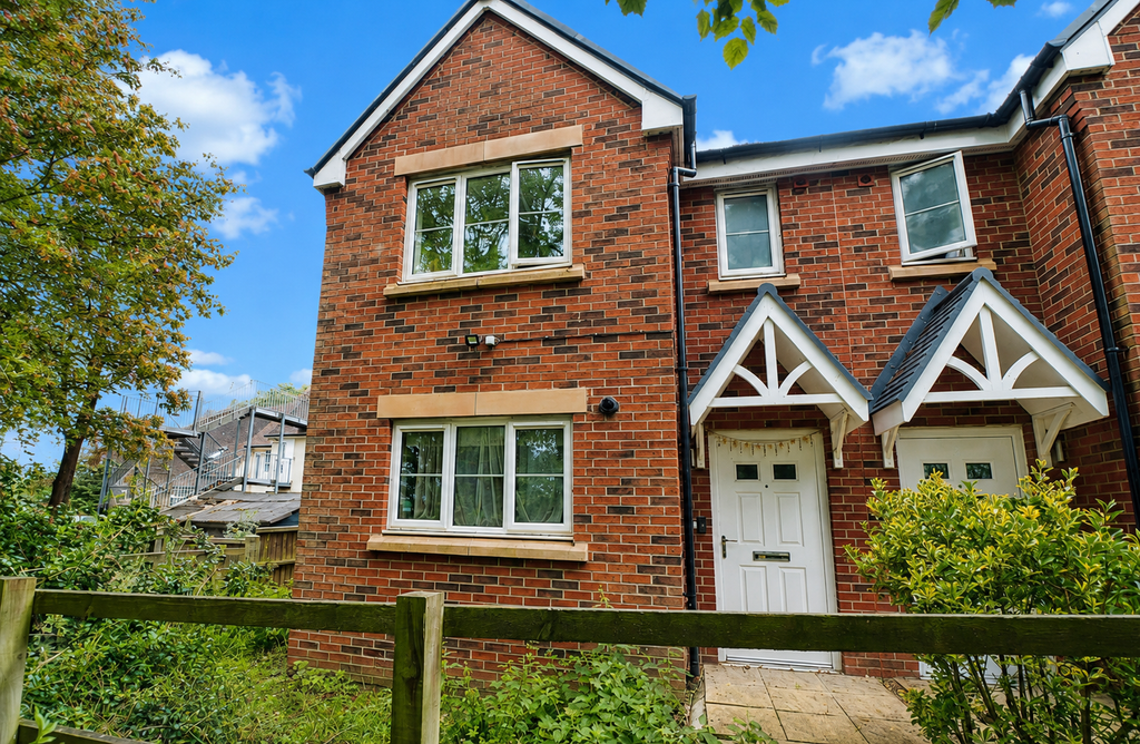 Property photo 1 of 15 2F24E257-7551-4089-B1Ac-7521Fb6B8894