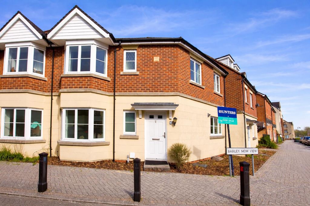 Property photo 1 of 21