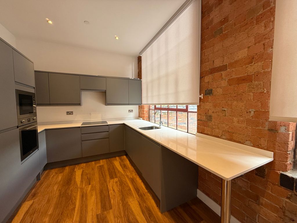 Property photo 3 of 18 Img_9449