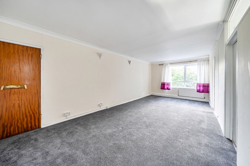 Property photo 2 of 20 1-6Aa9Dbcdbb1B3-1...