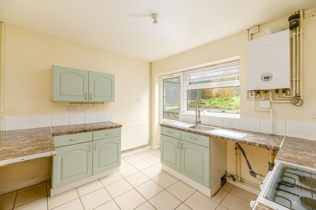 Property photo 3 of 26 12