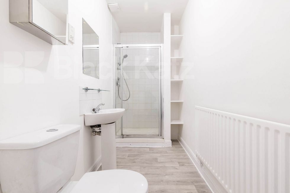 Property photo 3 of 4