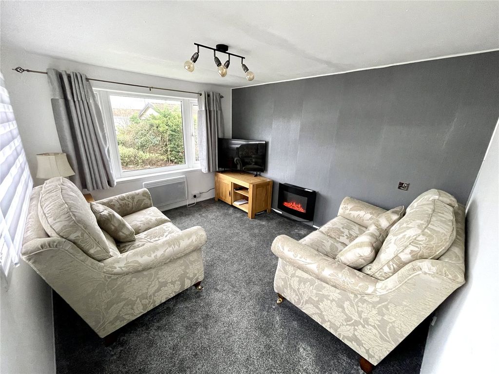 Property photo 3 of 13 Picture No. 06