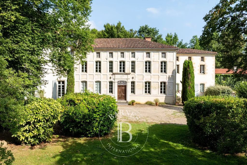 Property photo 1 of 29