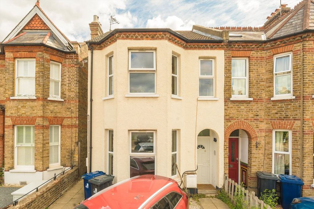 Property photo 1 of 6