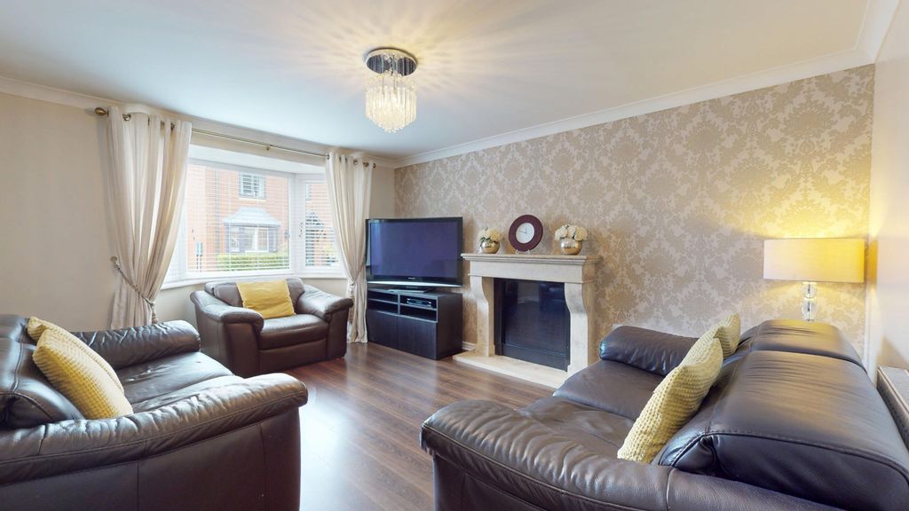Property photo 2 of 45 5375313