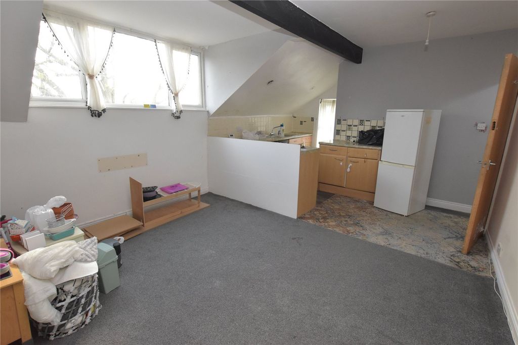 Property photo 2 of 6 Picture No. 01