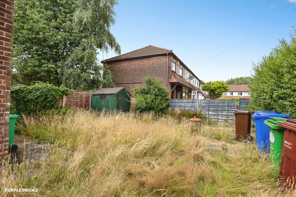 Property photo 2 of 20