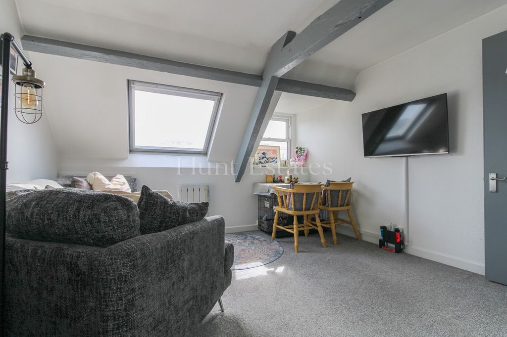 Property photo 3 of 13 Not Specified