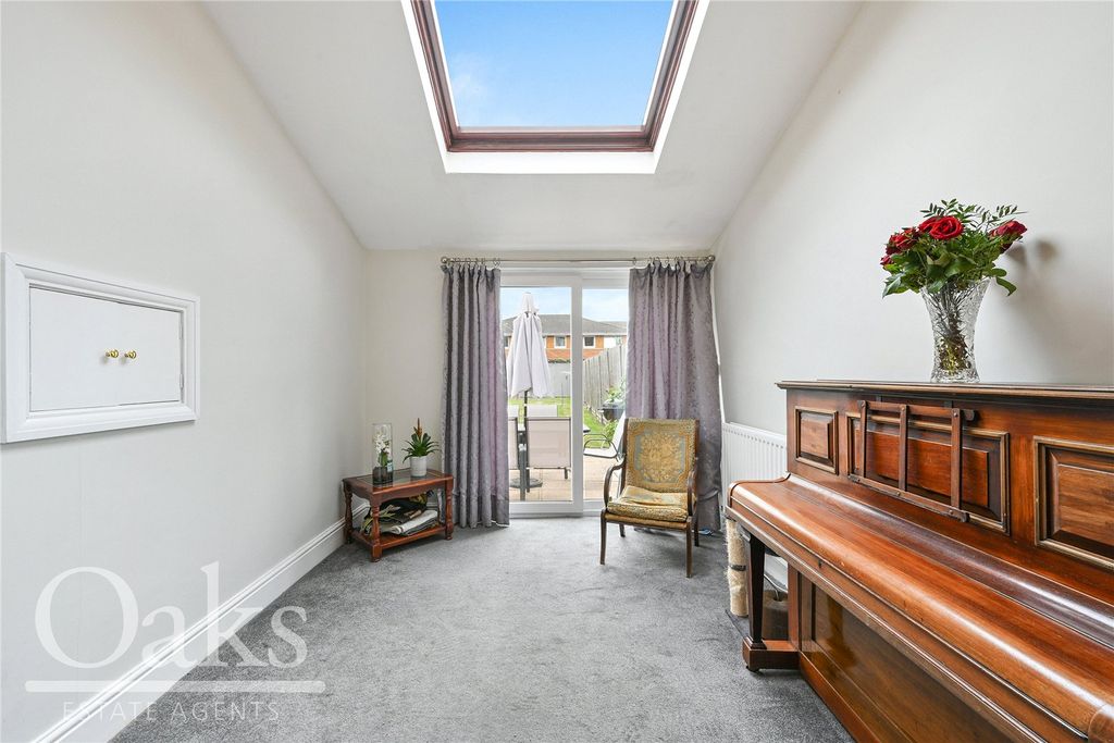 Property photo 3 of 15 Picture No. 05