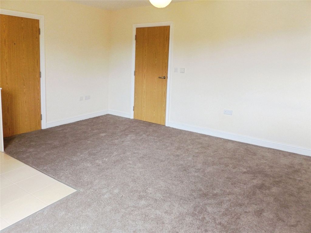 Property photo 2 of 7 Picture No. 05