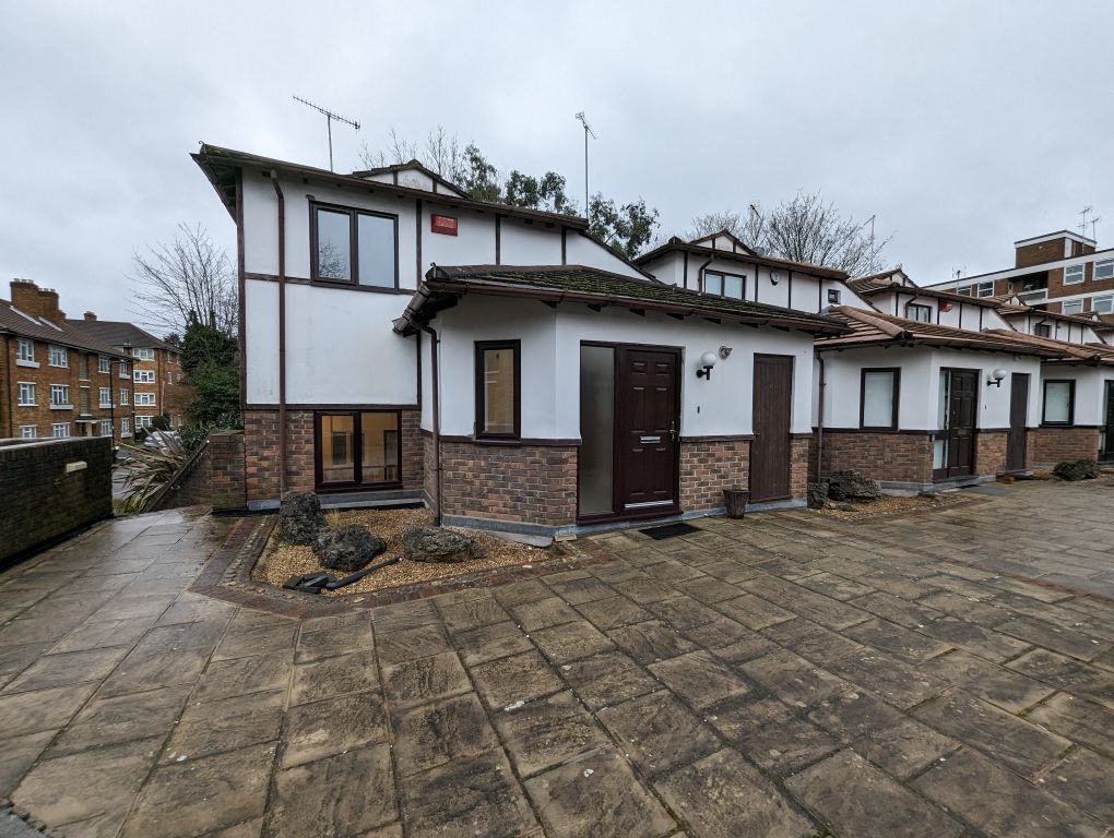 Property photo 1 of 16