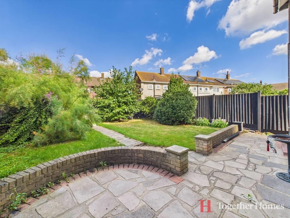 Property photo 1 of 17 Garden