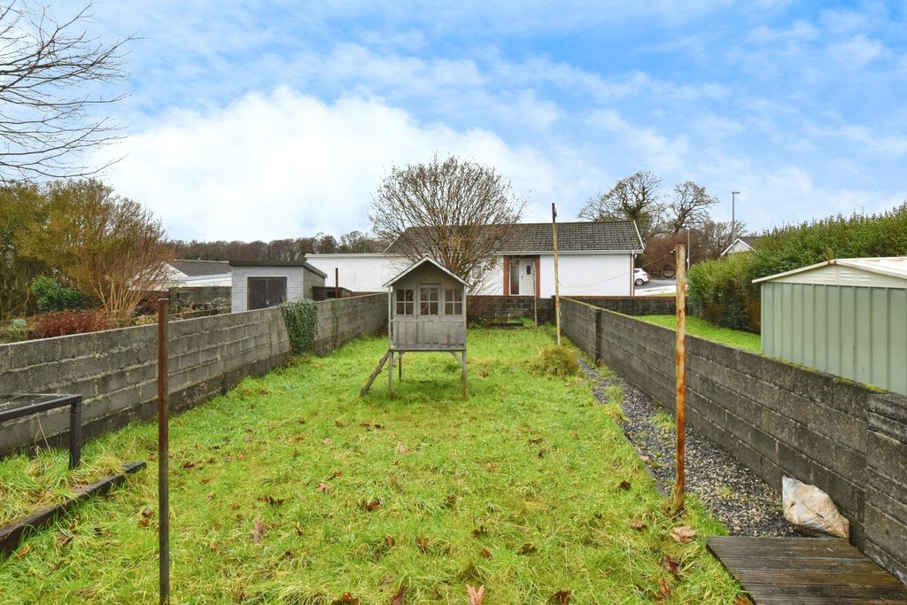 Property photo 1 of 16 Rear Garden