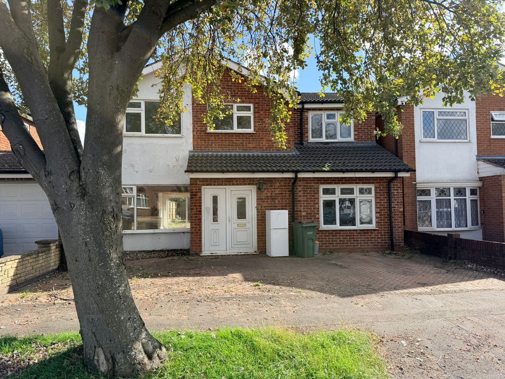 Property photo 1 of 21