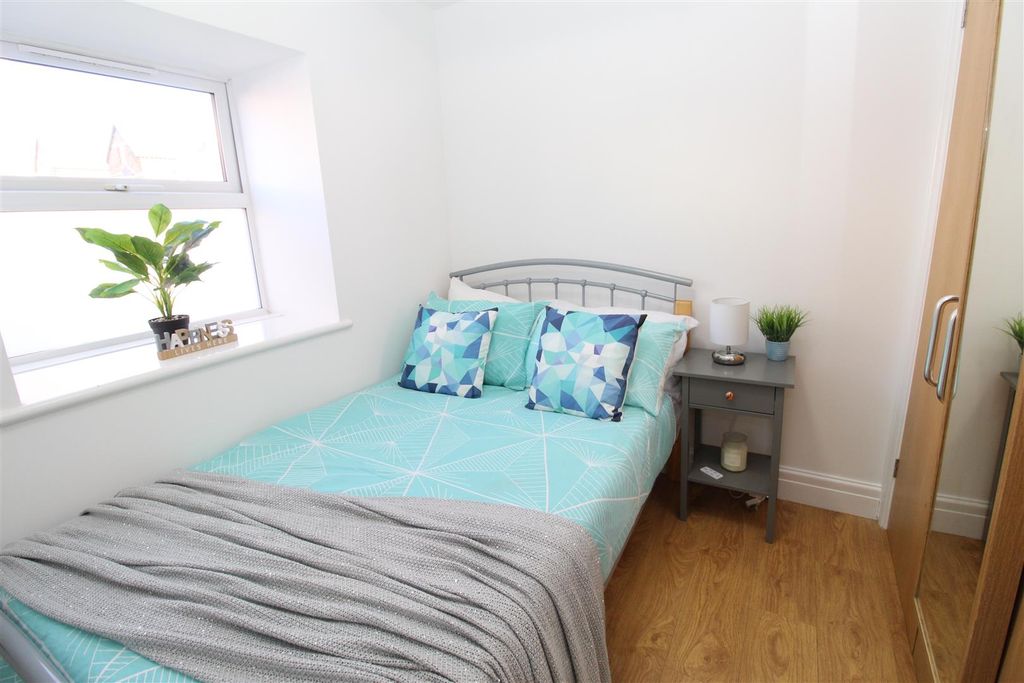 Property photo 3 of 14 Img_8774.Jpg