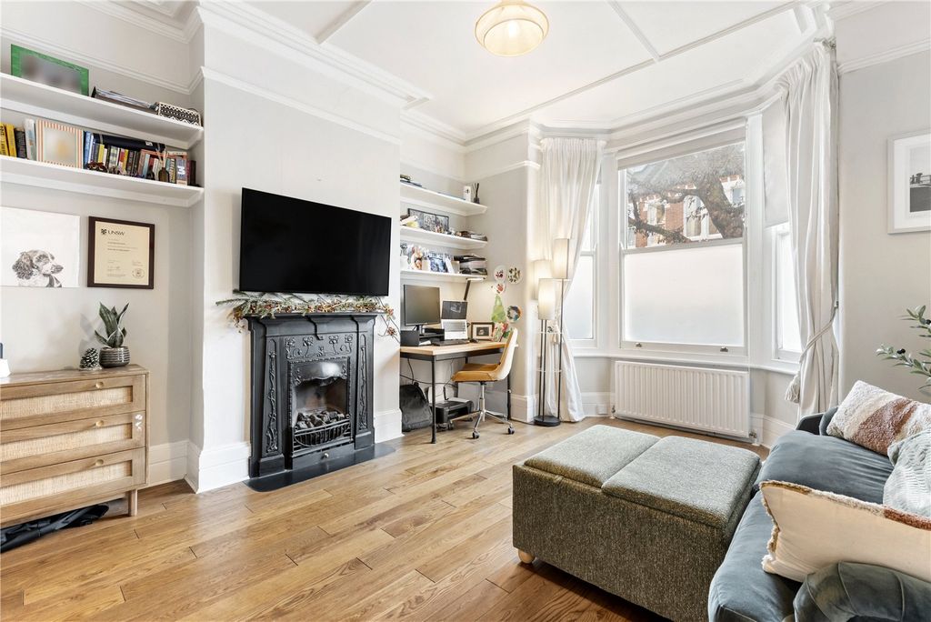 Property photo 2 of 9 Reception Room