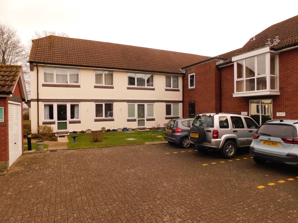 Property photo 1 of 9