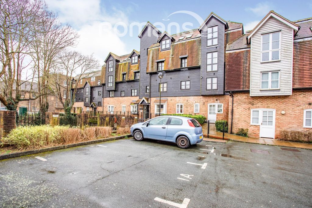 Property photo 1 of 10 Ae565F53-Ed3c-4315-8