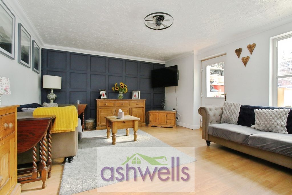 Property photo 3 of 14 Pbox-Img.Jpg