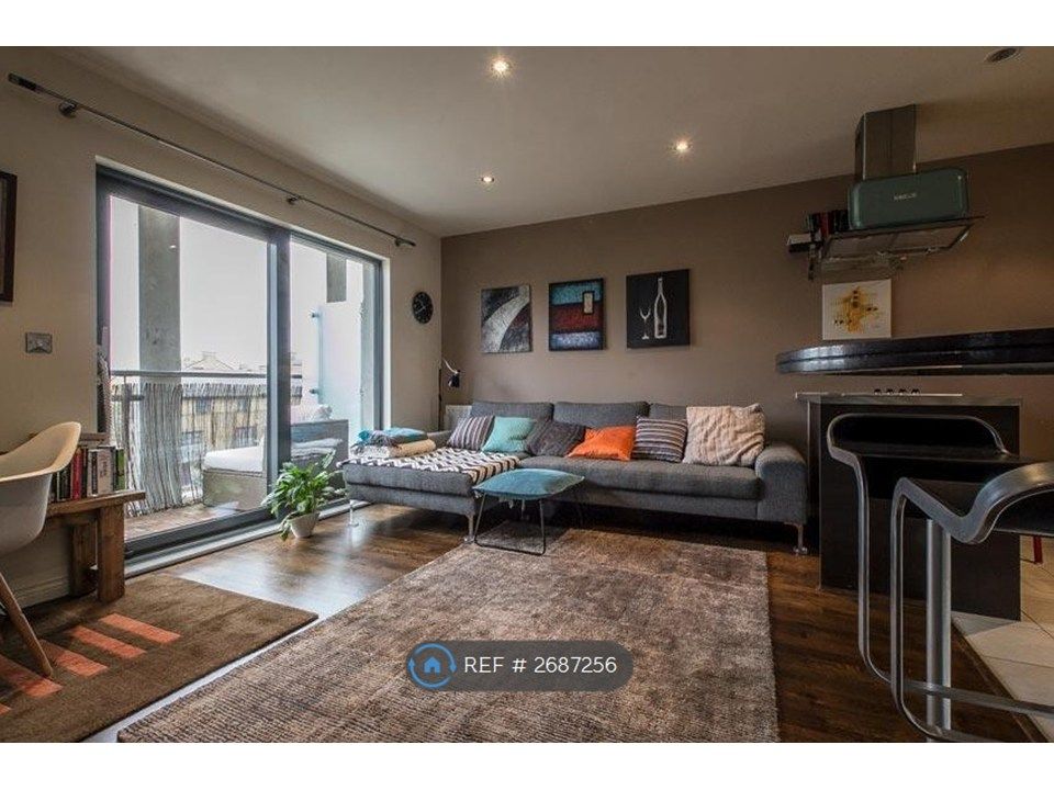 Property photo 3 of 16