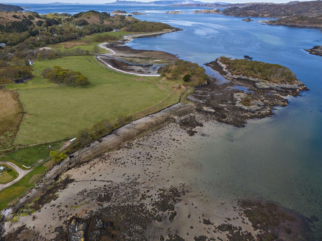 Property photo 3 of 5 Tigh An Eilean