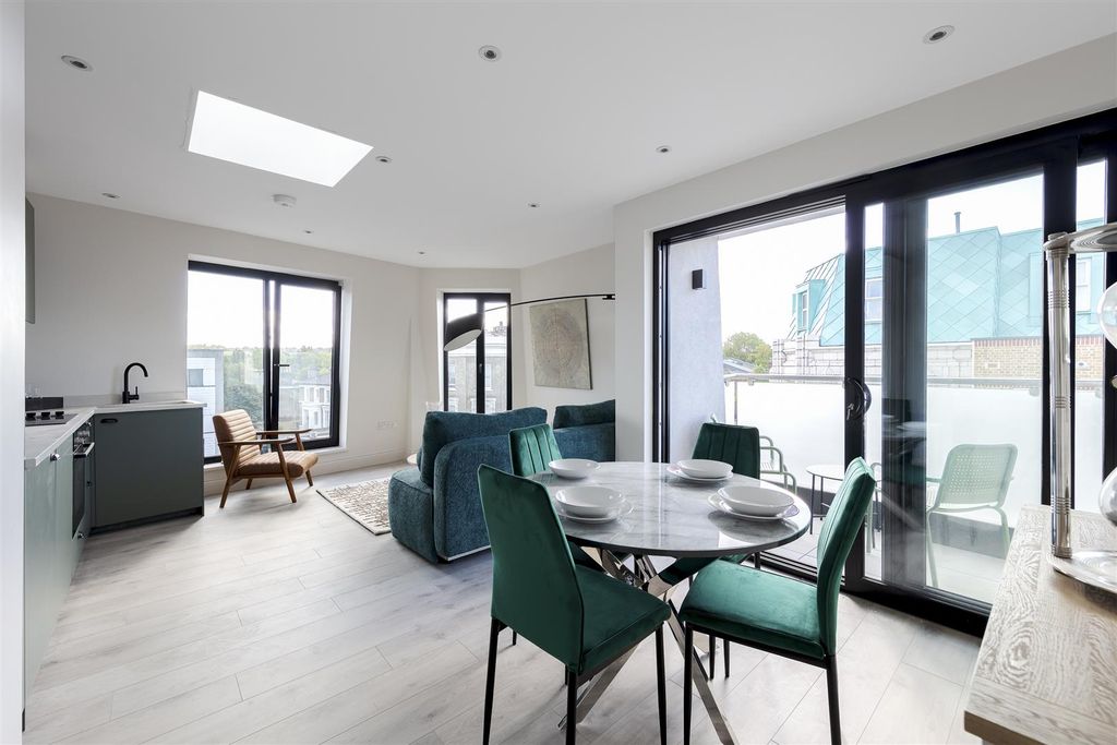 Property photo 1 of 17 094A5866-Hdr-Edit.Jpg