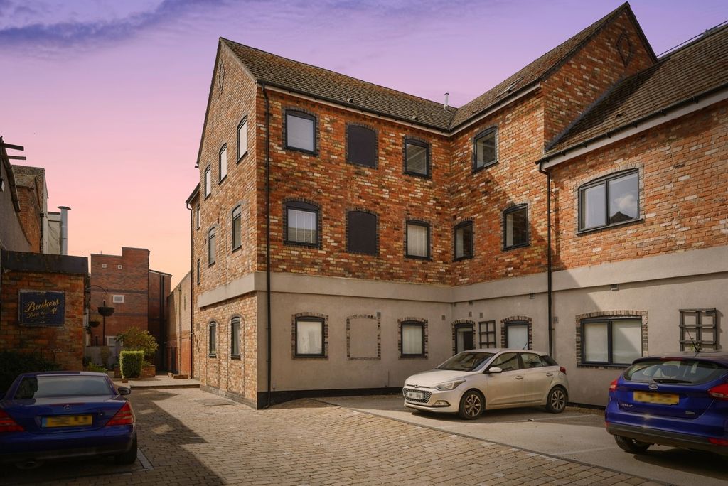 Property photo 1 of 13 Pbox-Img.Jpg