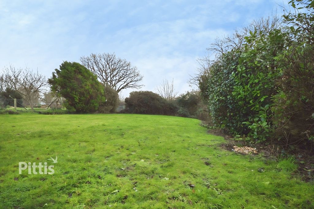 Property photo 2 of 16