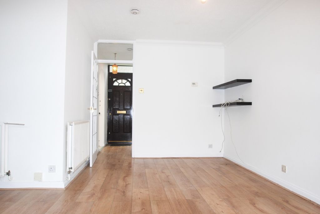 Property photo 2 of 15 Photo 1