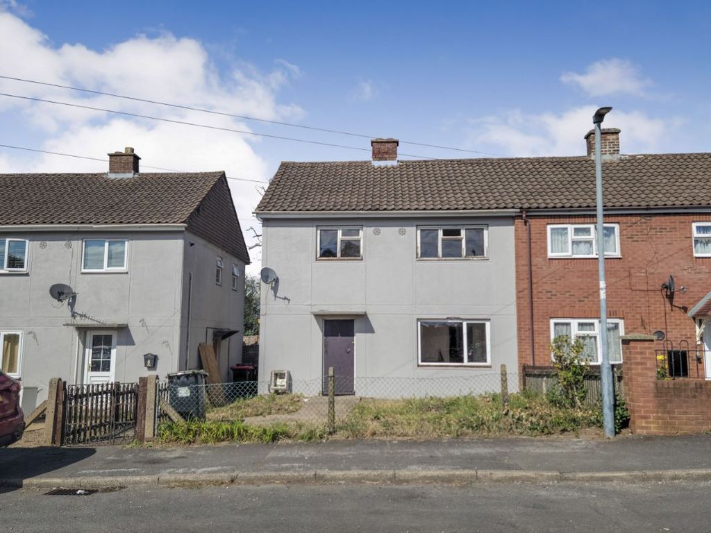 Property photo 1 of 2