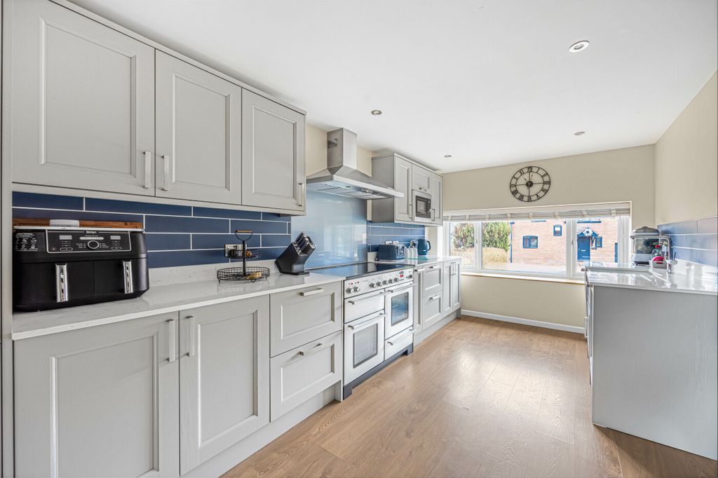 Property photo 3 of 26 Kitchen Willow Rise