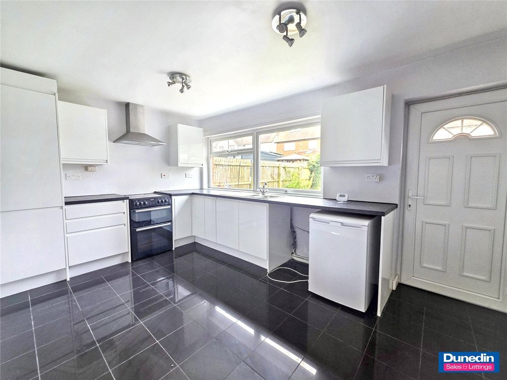 Property photo 3 of 10 Picture No. 03