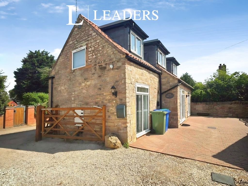 Property photo 1 of 16 4