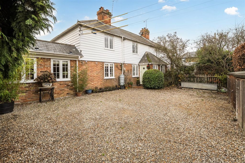 Property photo 1 of 25 1388403-18-693c2Ac1B4B36.Jpg