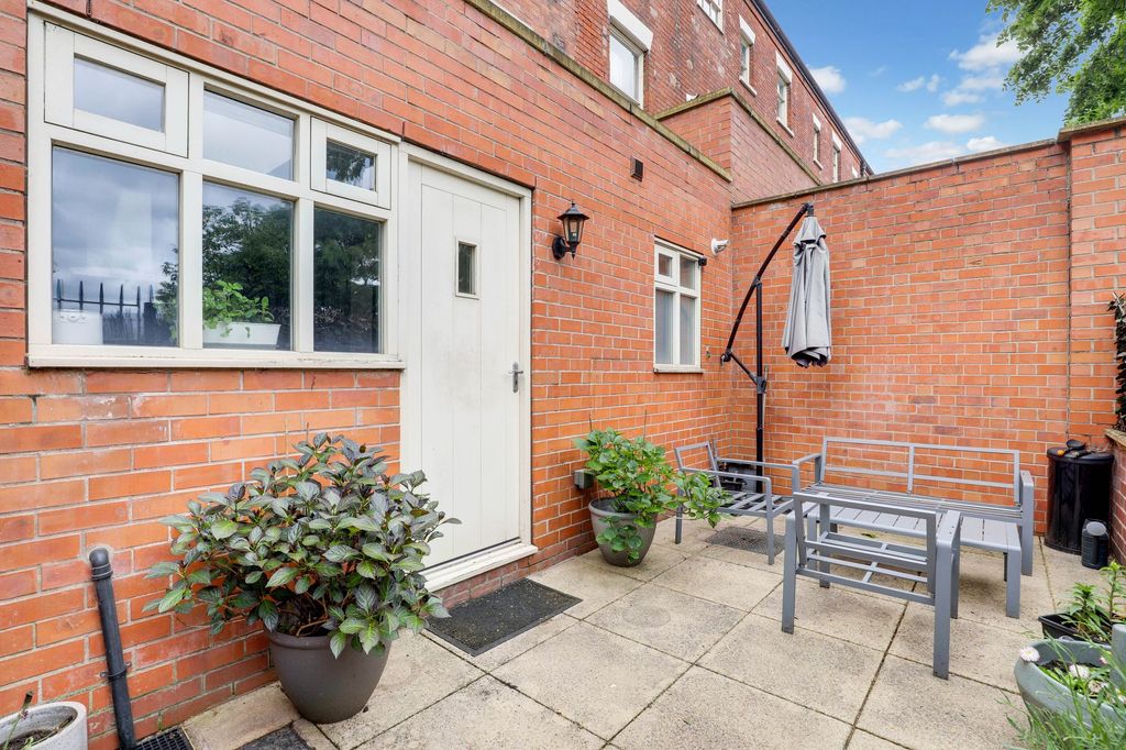 Additional image 26 of 3 bed terraced house for saleMansfield Road, Nottingham NG1