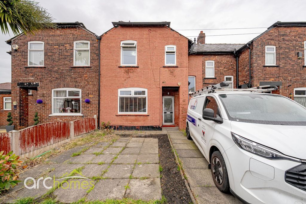 Property photo 1 of 14
