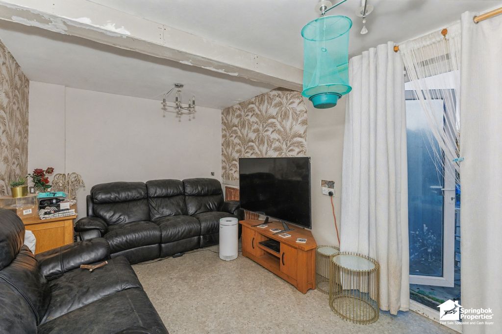 Property photo 2 of 14 Image 2