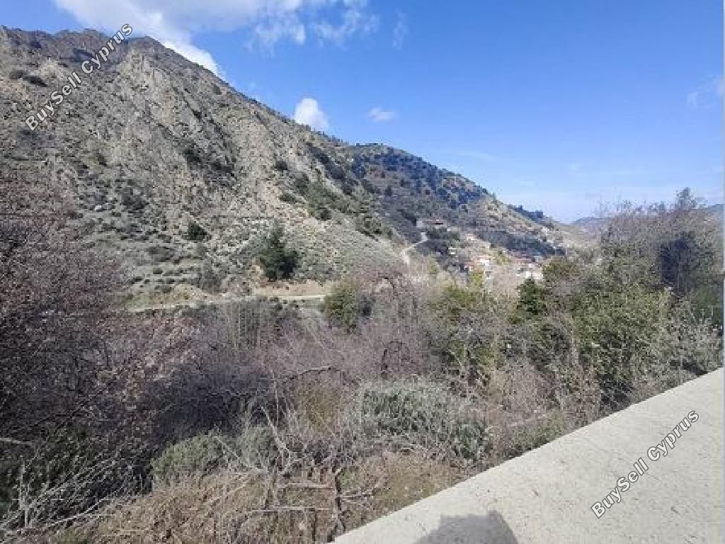 Property photo 1 of 5