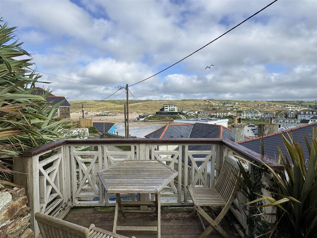 Property photo 2 of 23 View