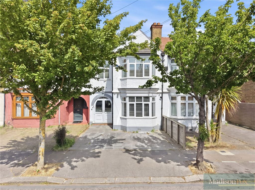 Property photo 1 of 31 Picture No. 02