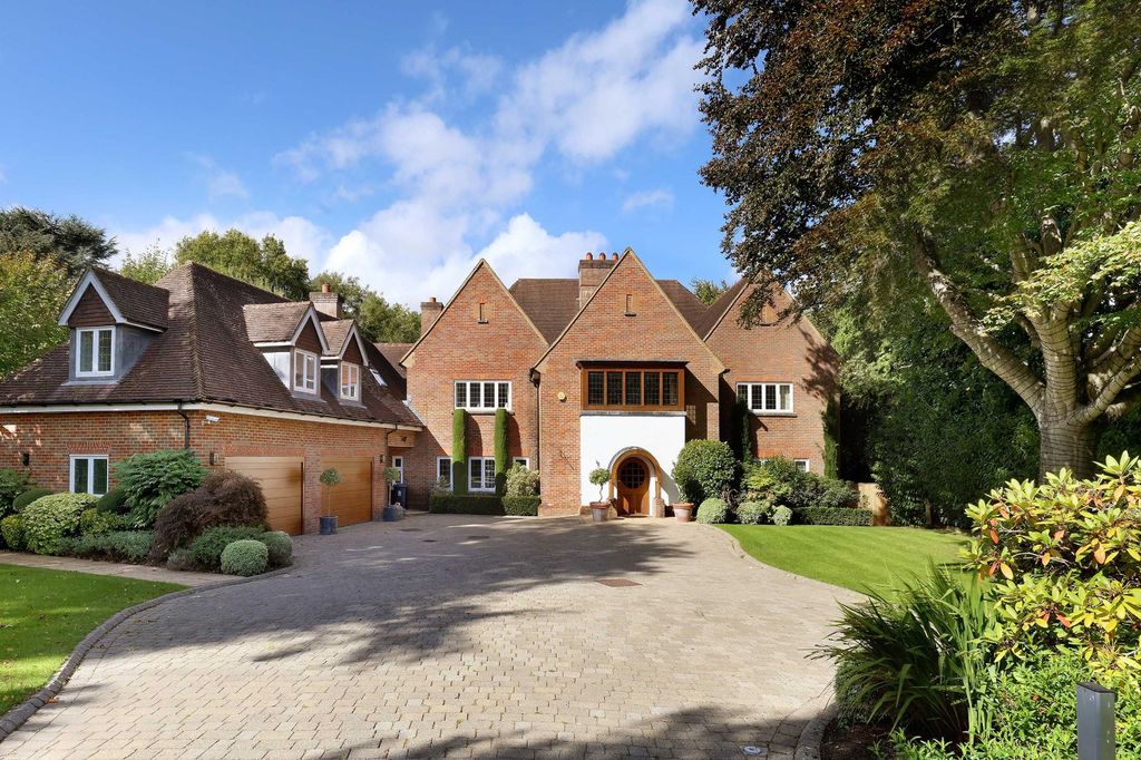 Property photo 1 of 25 Picture No. 04