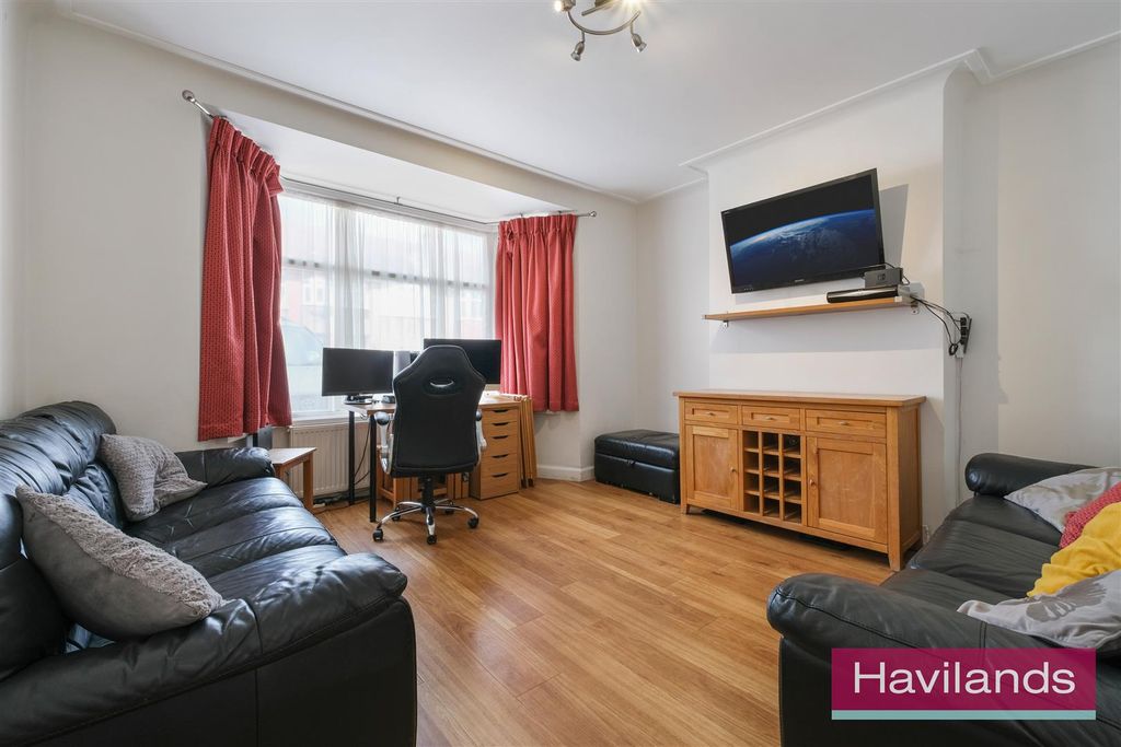 Property photo 2 of 12 Ladysmith Road-1.Jpg