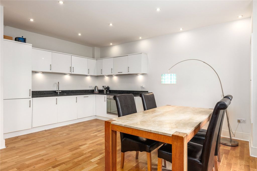 Property photo 2 of 7 Kitchen Area