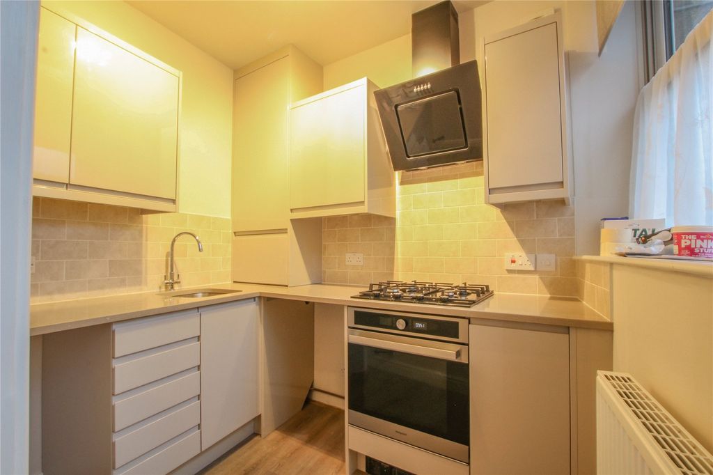 Property photo 2 of 13 Kitchen